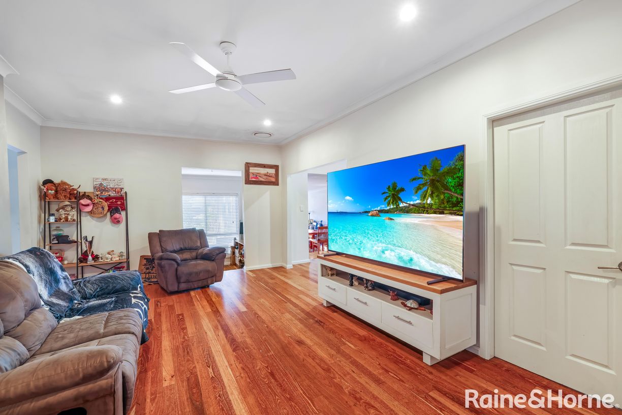 16 Tallayang Street — photo 5 of 16
