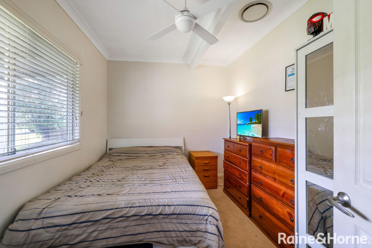 16 Tallayang Street — photo 8 of 16