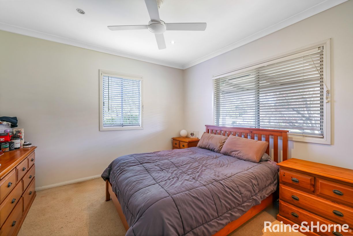 16 Tallayang Street — photo 7 of 16