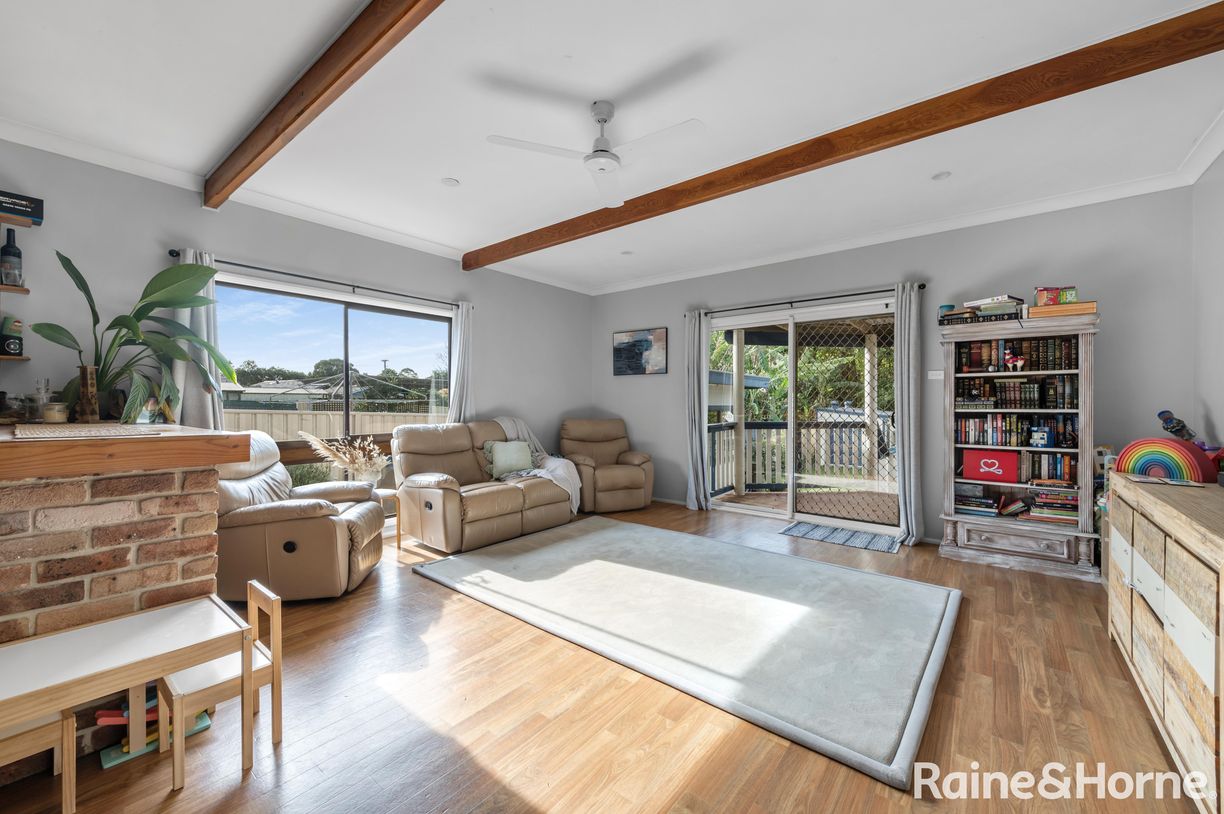 8 Numrock Street — photo 4 of 9