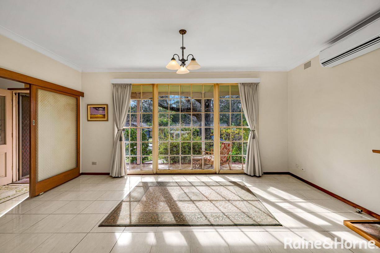 67 Walsh Crescent — photo 4 of 13