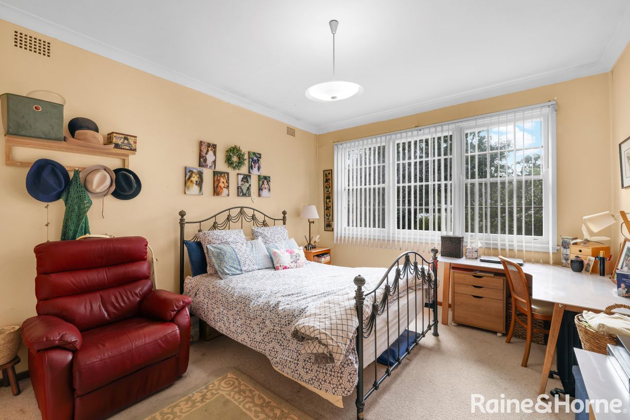 67 Walsh Crescent — photo 7 of 13