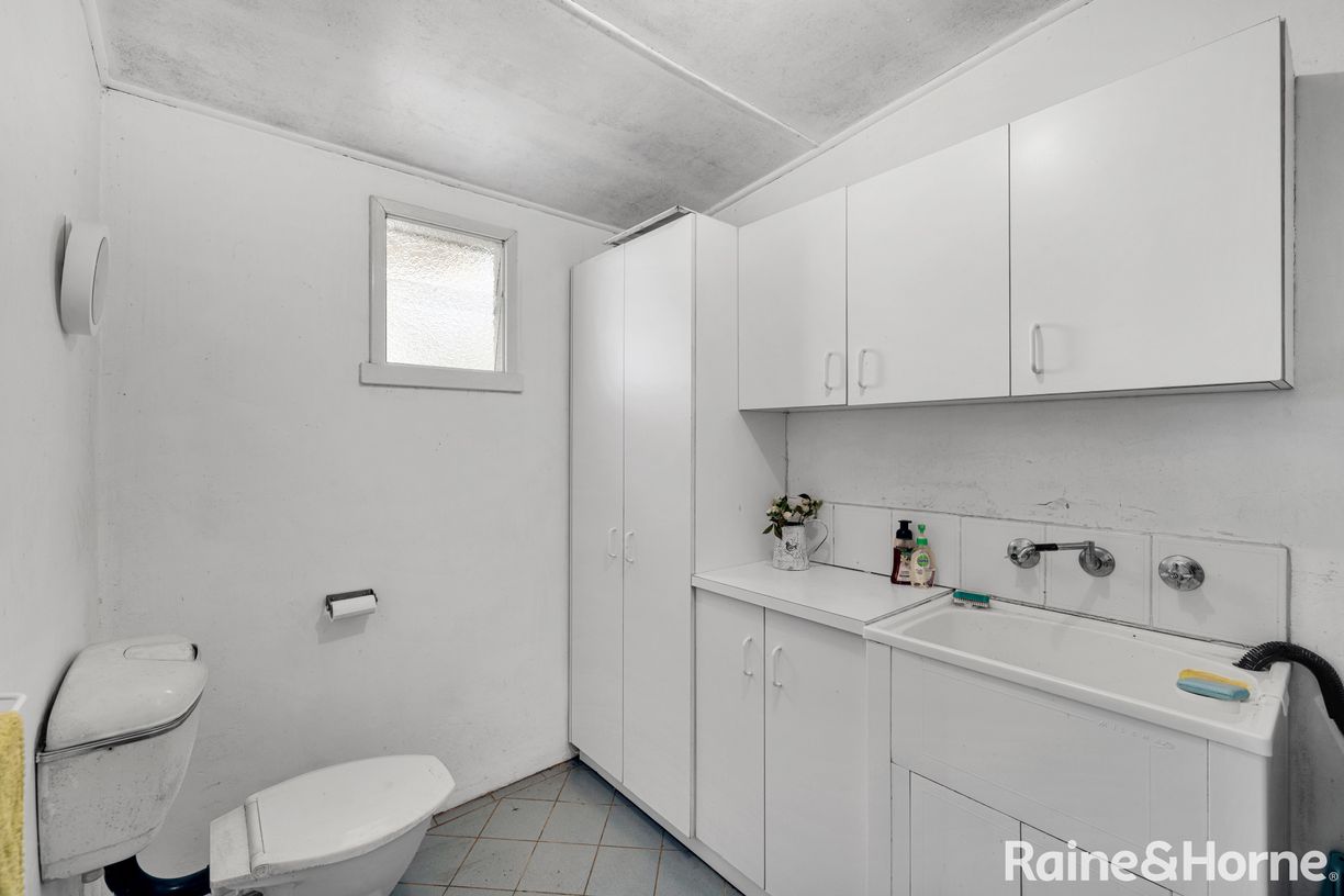 67 Walsh Crescent — photo 9 of 13