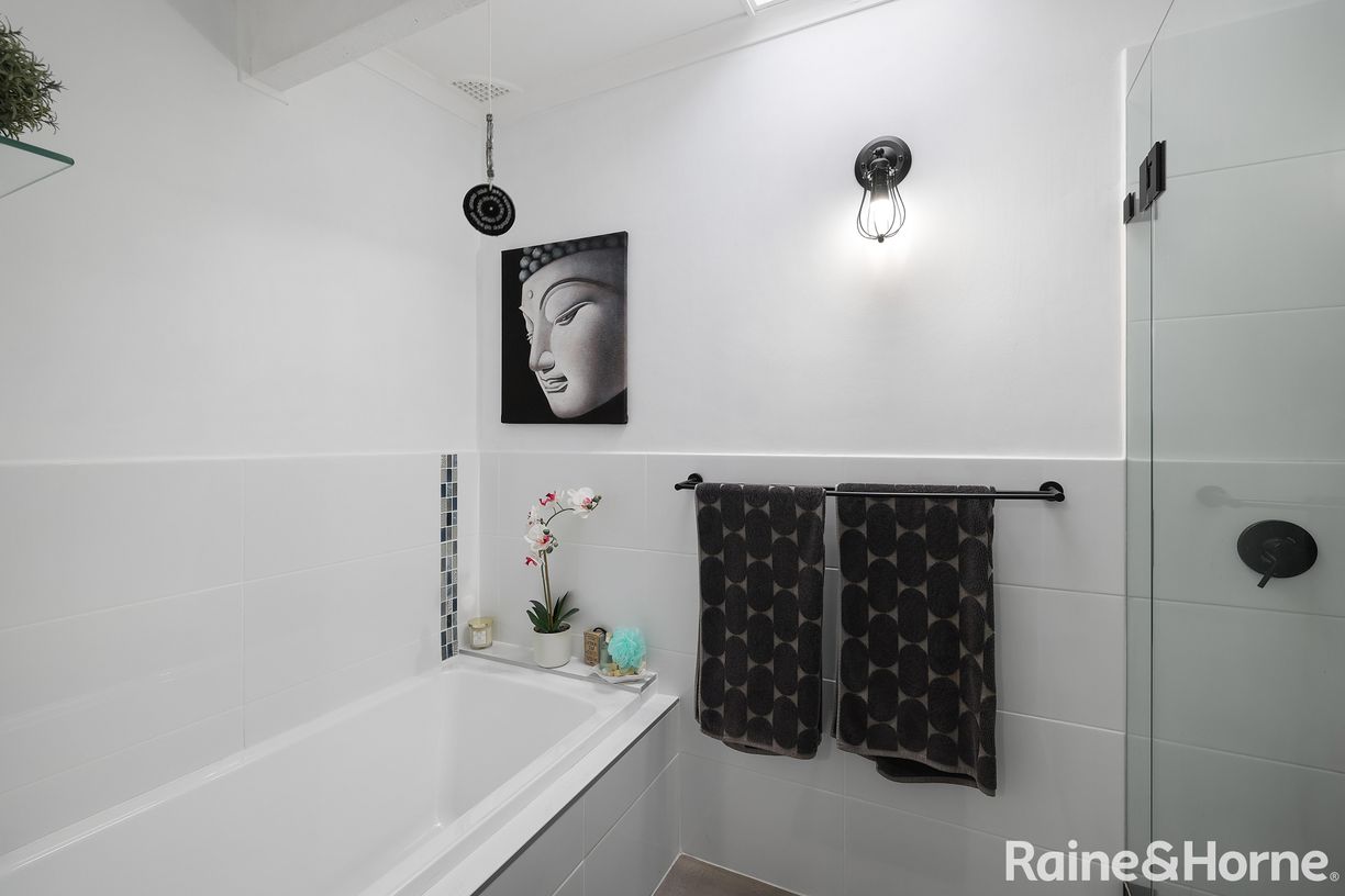3 Crookhaven Drive — photo 13 of 21