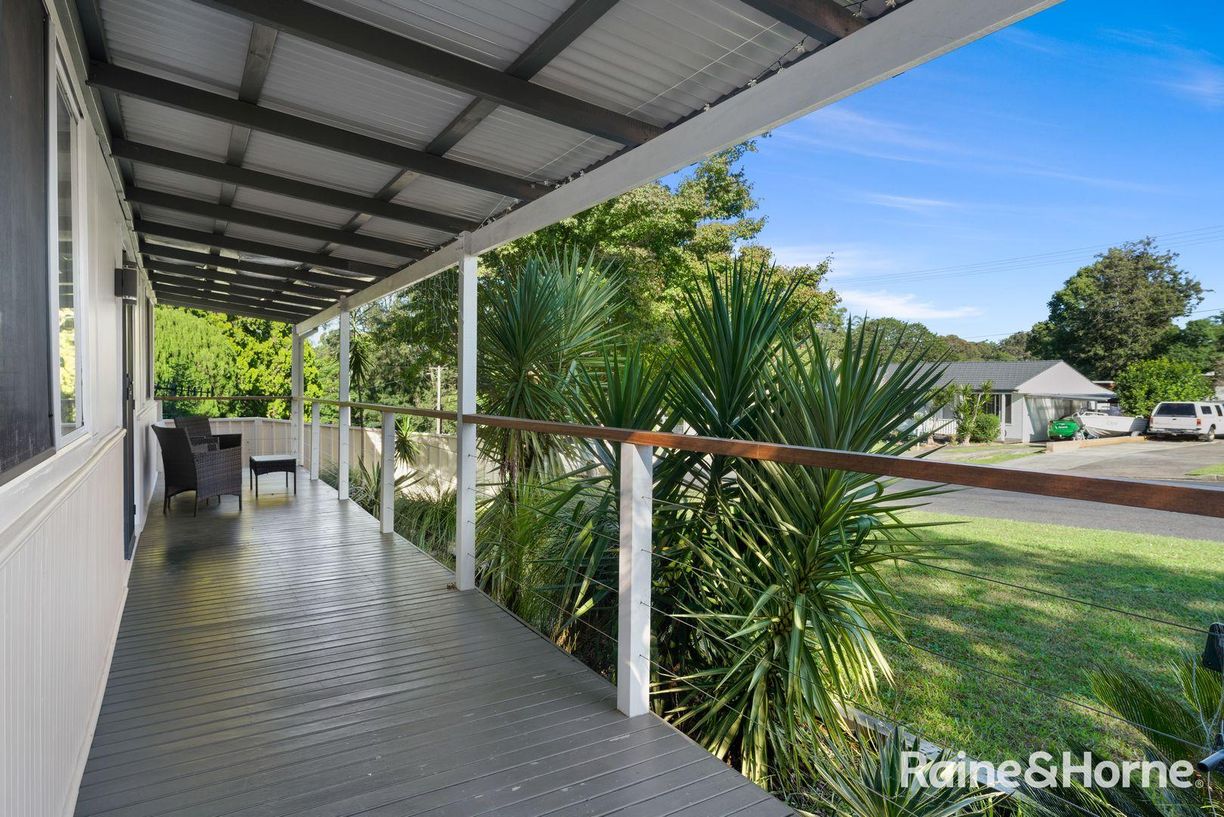 16 Tallayang Street — photo 11 of 16