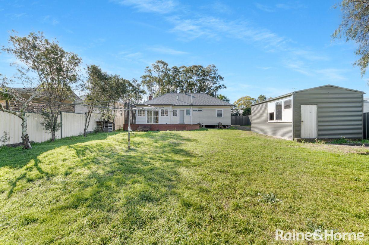 30 Bunberra Street — photo 8 of 8
