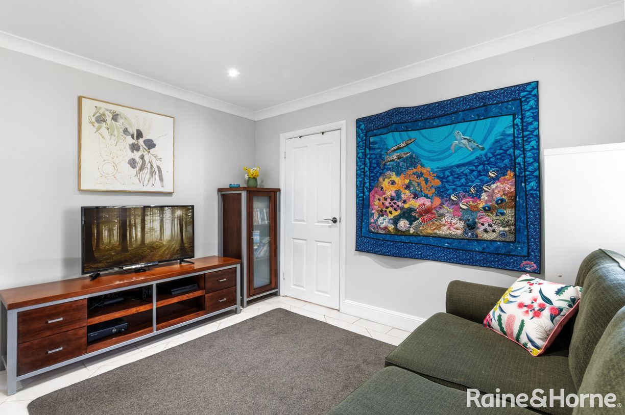 935 Illaroo Road — photo 9 of 22
