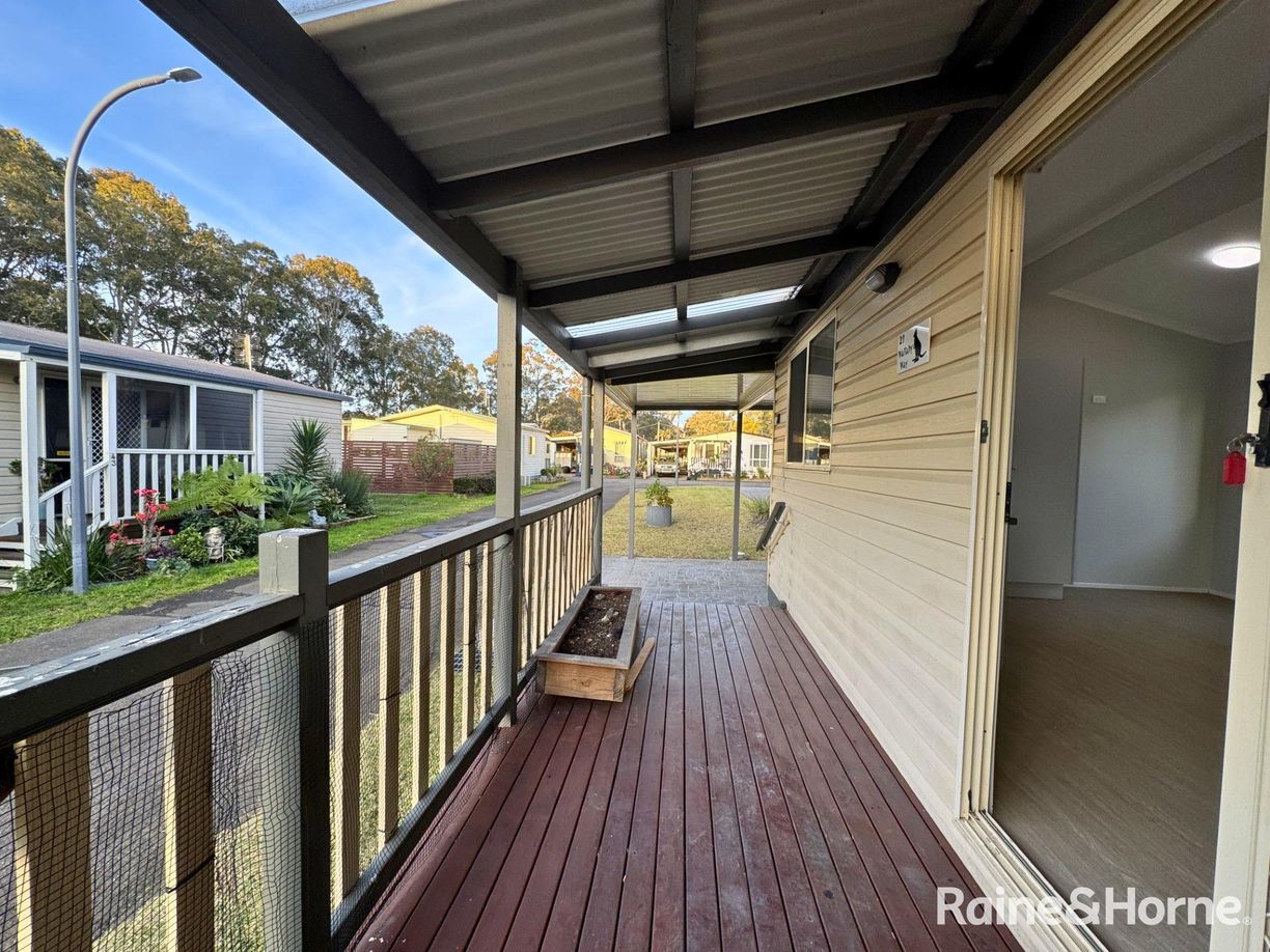 21/9 Browns Road — photo 4 of 13