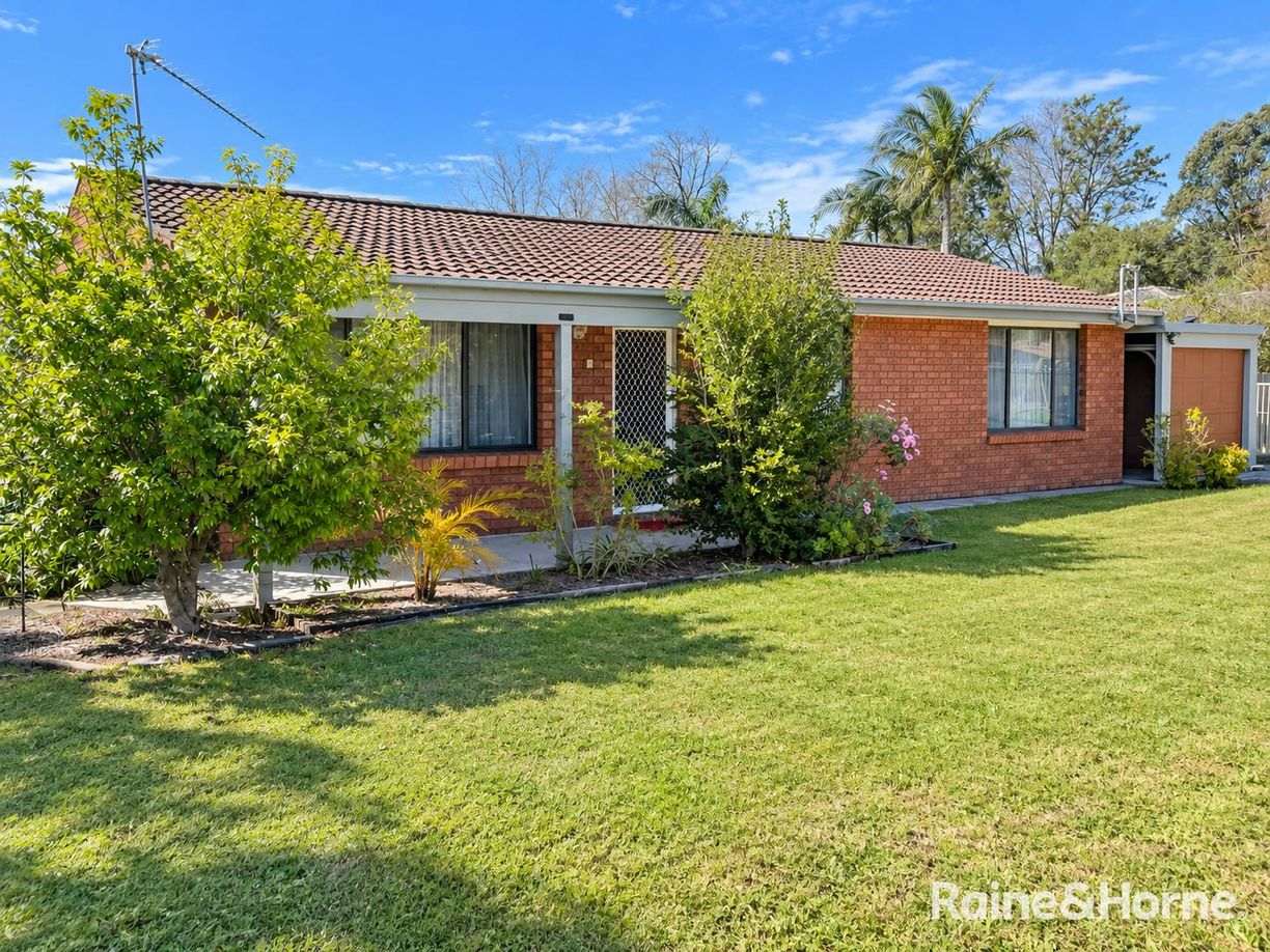 176 St Anns Street — photo from Raine & Horne Nowra