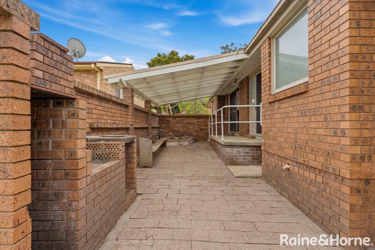 41 Devlin Avenue — photo 7 of 9