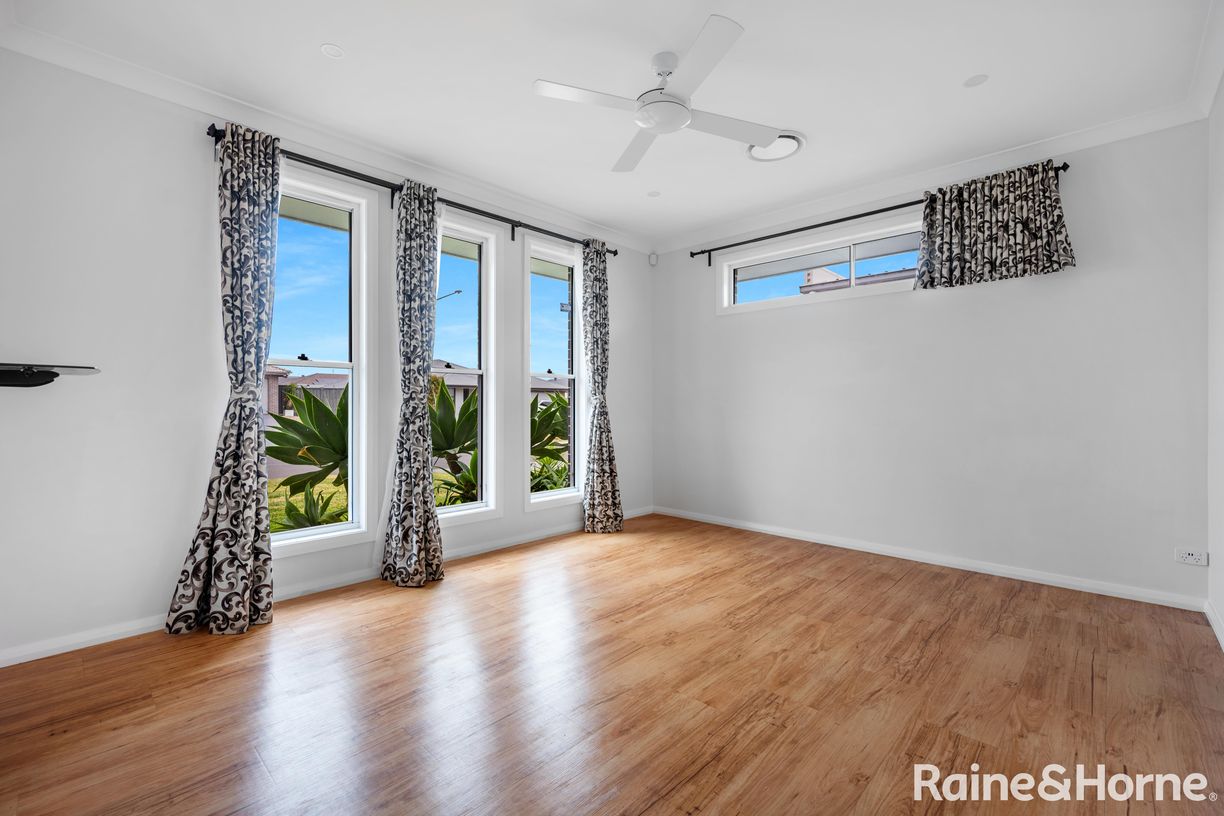 21 Wattlebird Road — photo 10 of 27