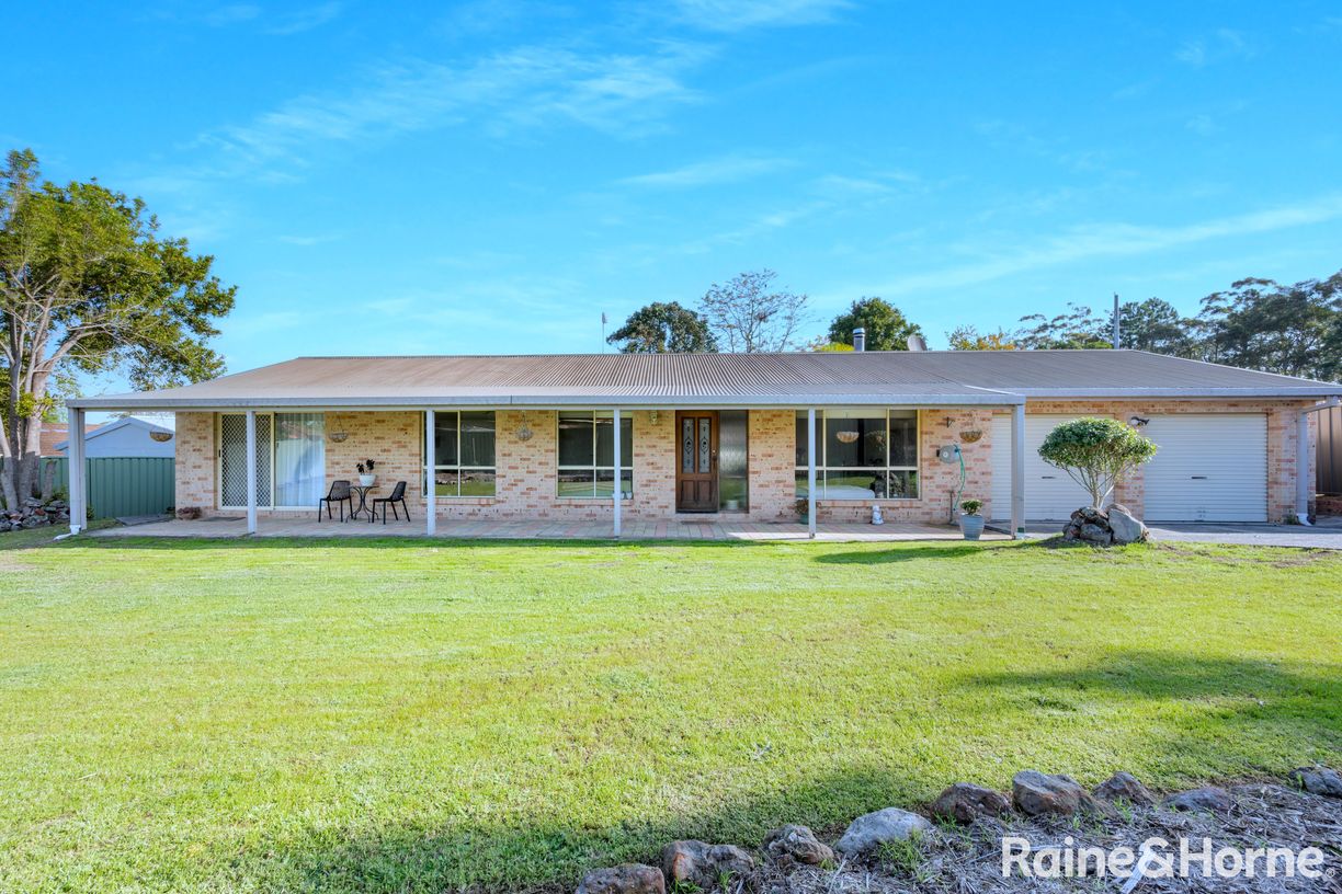 5 Shadel Street — photo from Raine & Horne Nowra