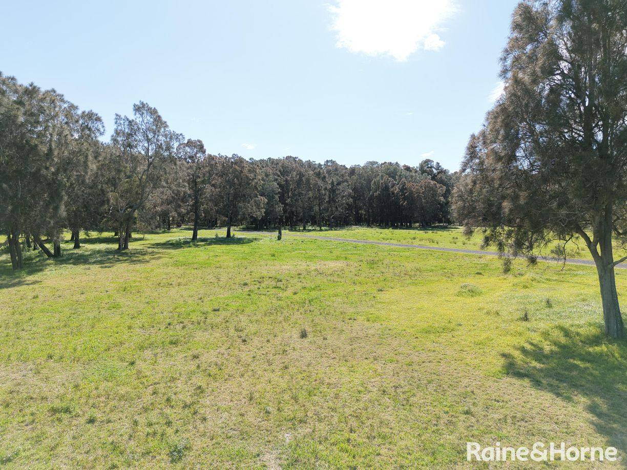1170 Greenwell Point Road — photo 8 of 12