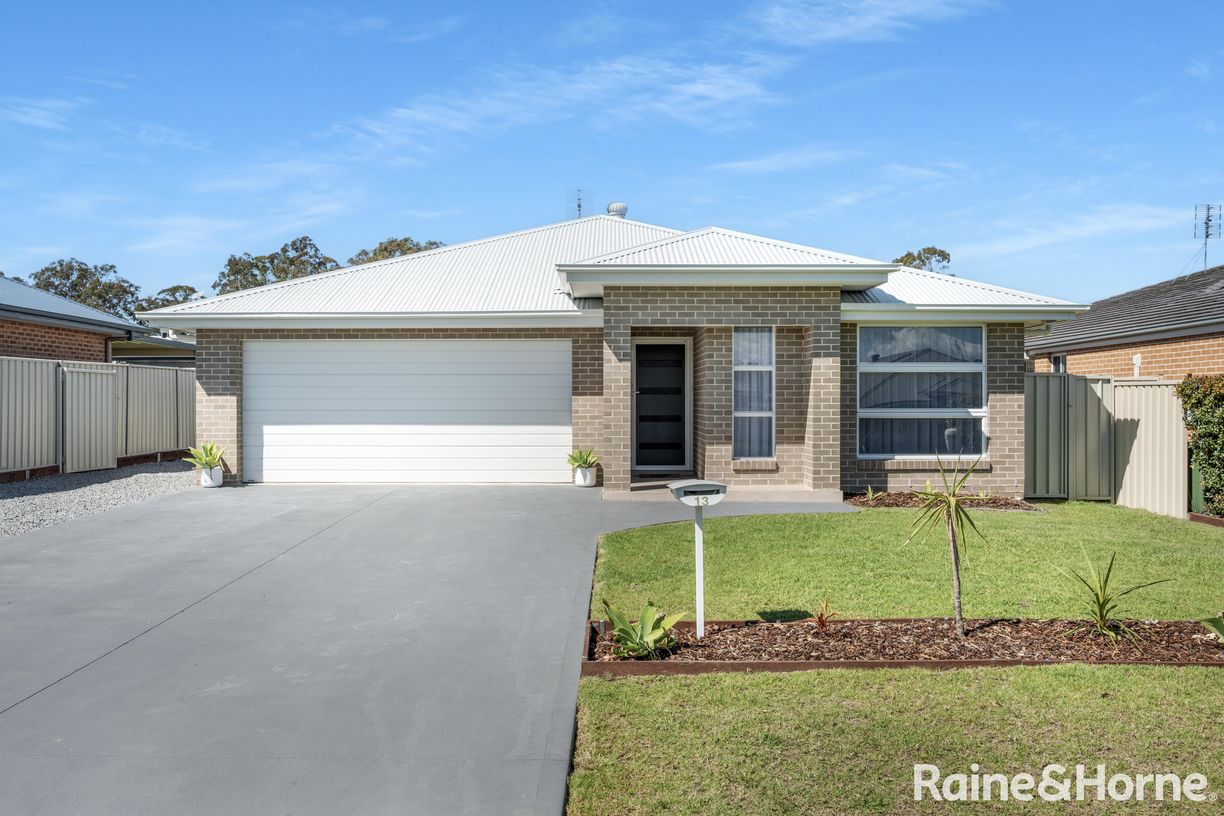 13 Denbigh Place — photo from Raine & Horne Nowra
