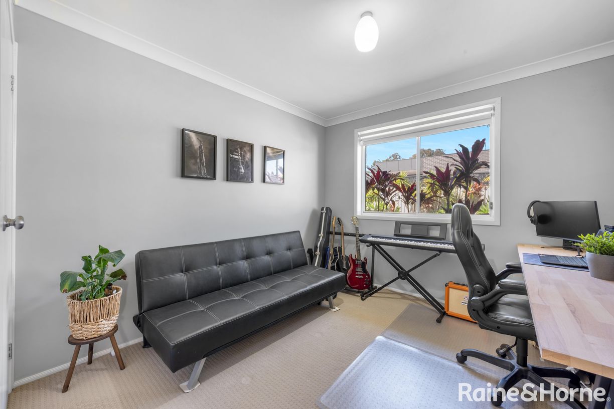13 Denbigh Place — photo 10 of 12