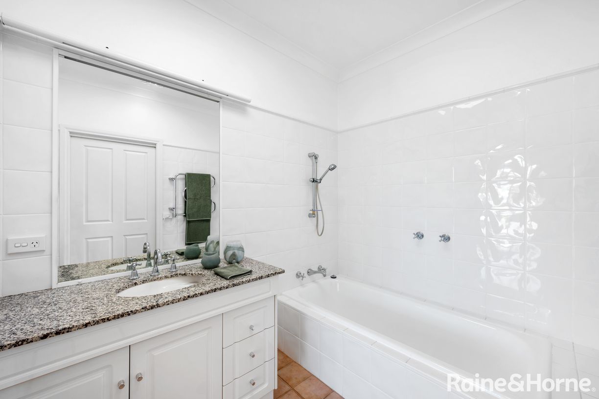 228 Yurunga Drive — photo 8 of 17