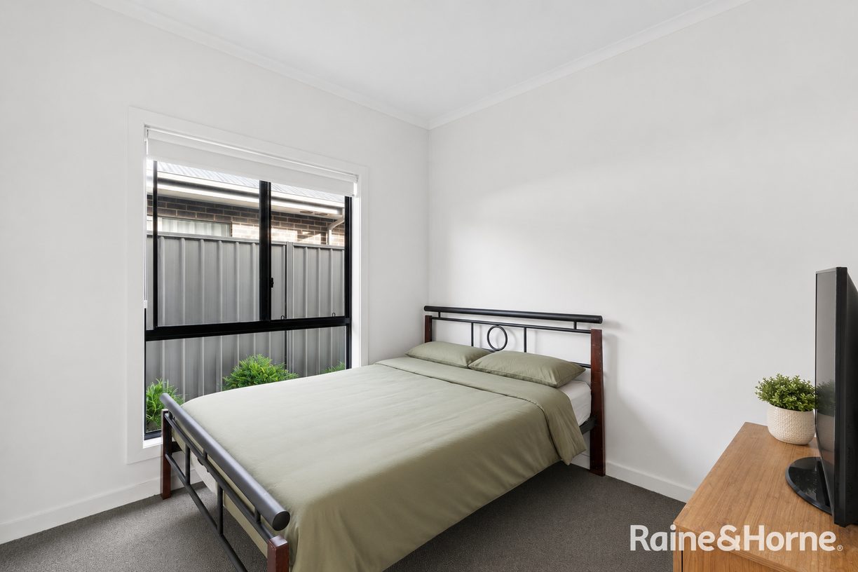 11 Emerald Way — photo 7 of 11