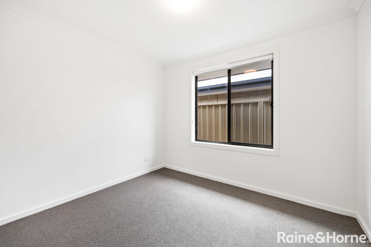 18 Aragon Court — photo 11 of 25