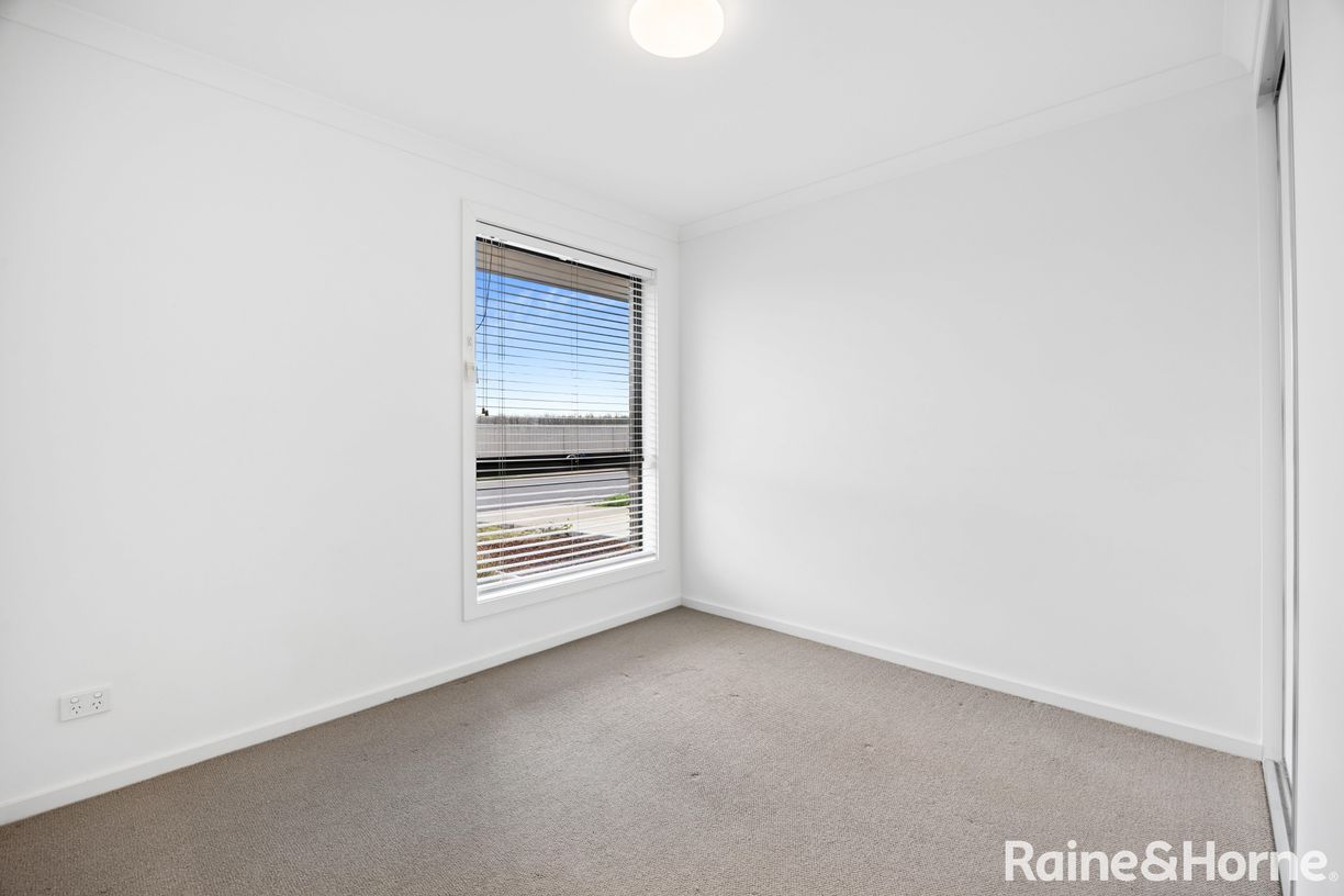 18 Aragon Court — photo 10 of 25