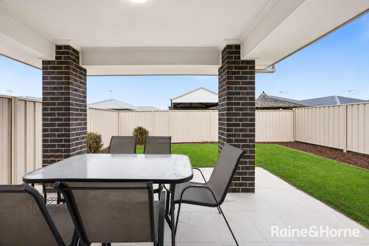 18 Aragon Court — photo 14 of 25