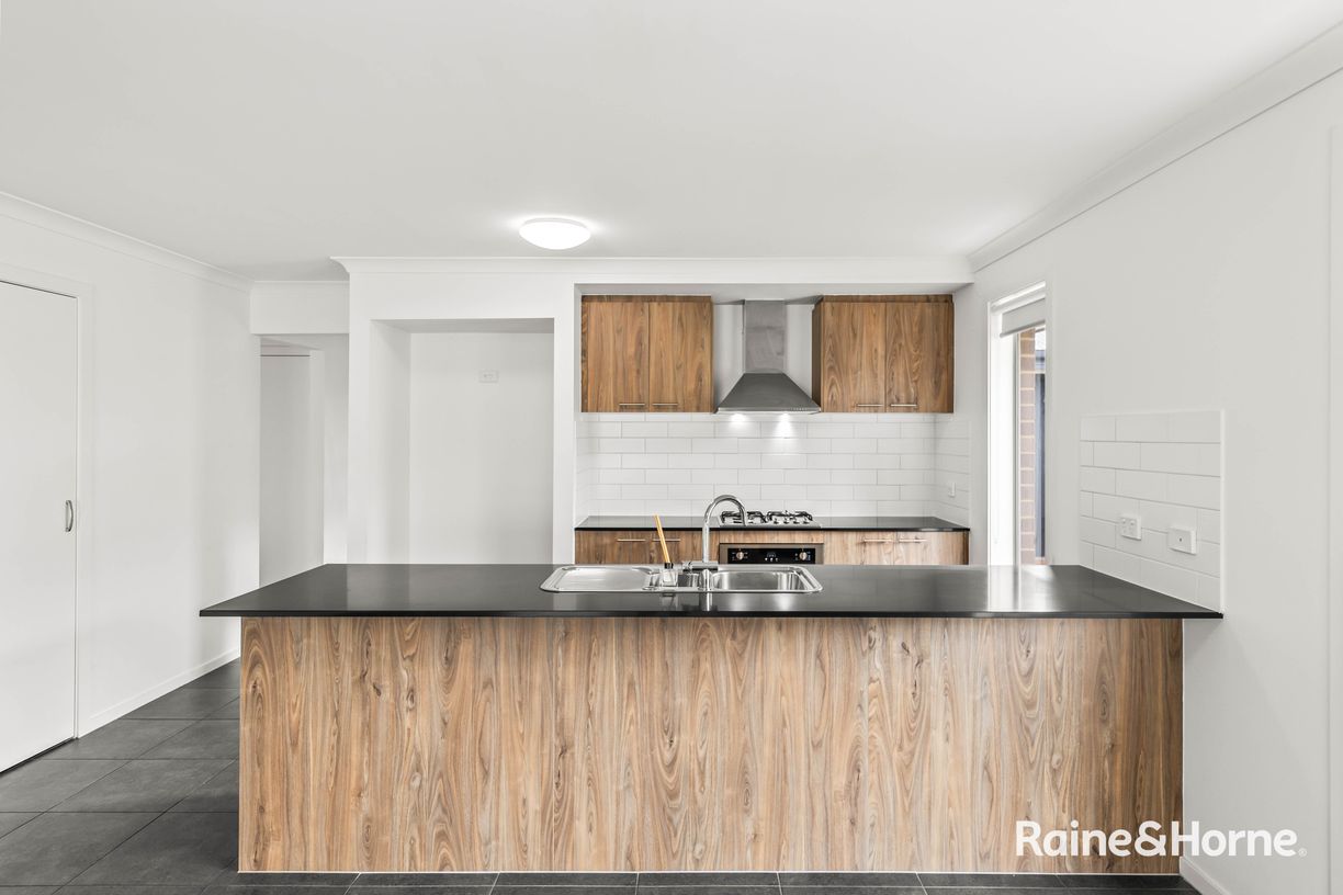 27 Yamuna Avenue — photo 4 of 20