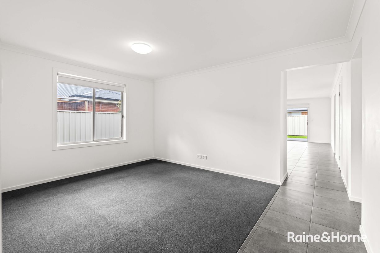 27 Yamuna Avenue — photo 6 of 20