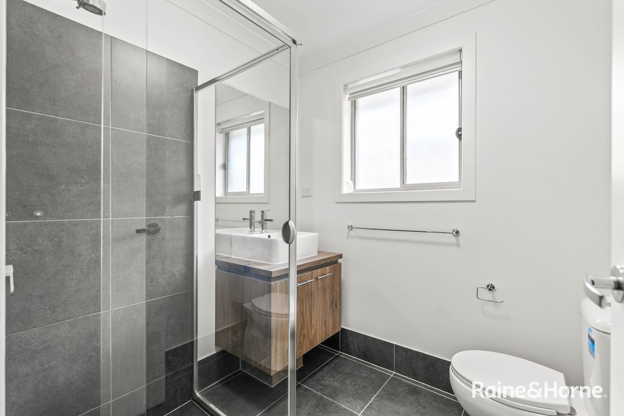 27 Yamuna Avenue — photo 8 of 20