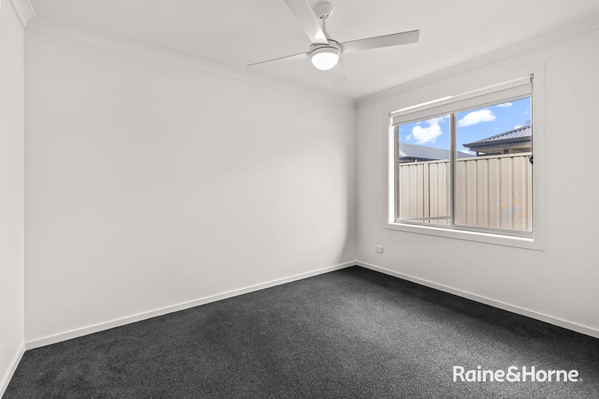 27 Yamuna Avenue — photo 10 of 20