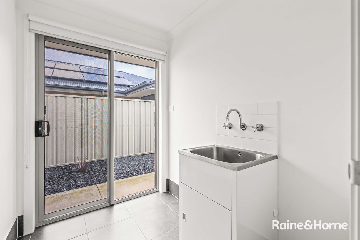 27 Yamuna Avenue — photo 13 of 20