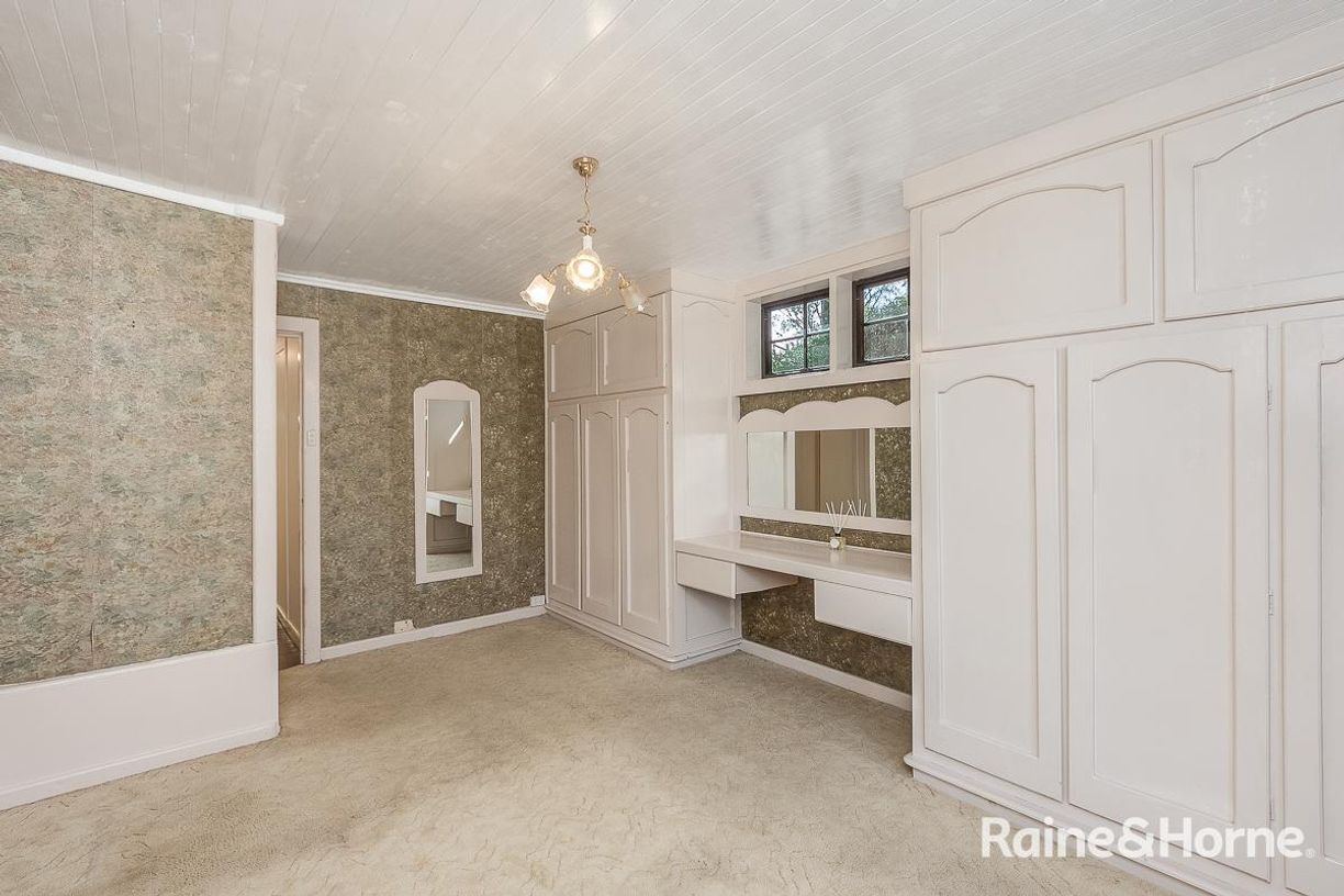 18 Bridge Street — photo 16 of 30