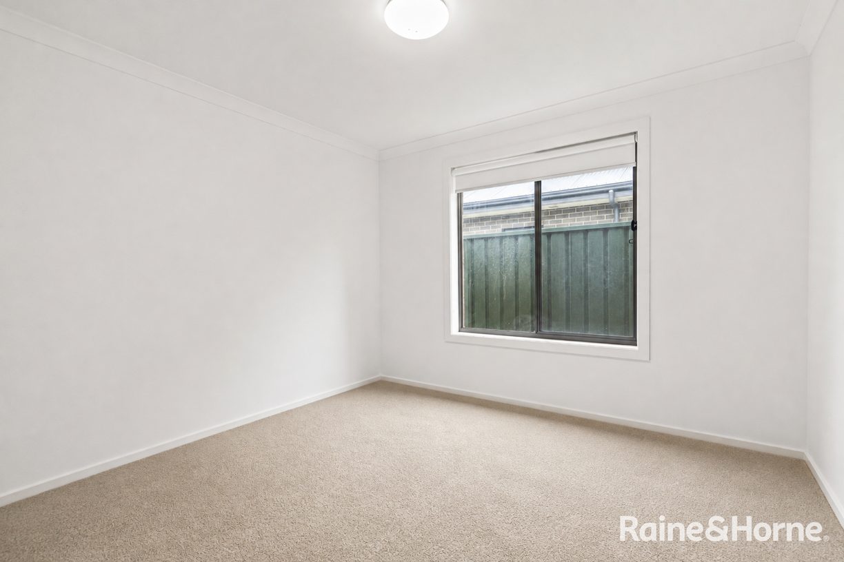 21 Maher Place — photo 10 of 18