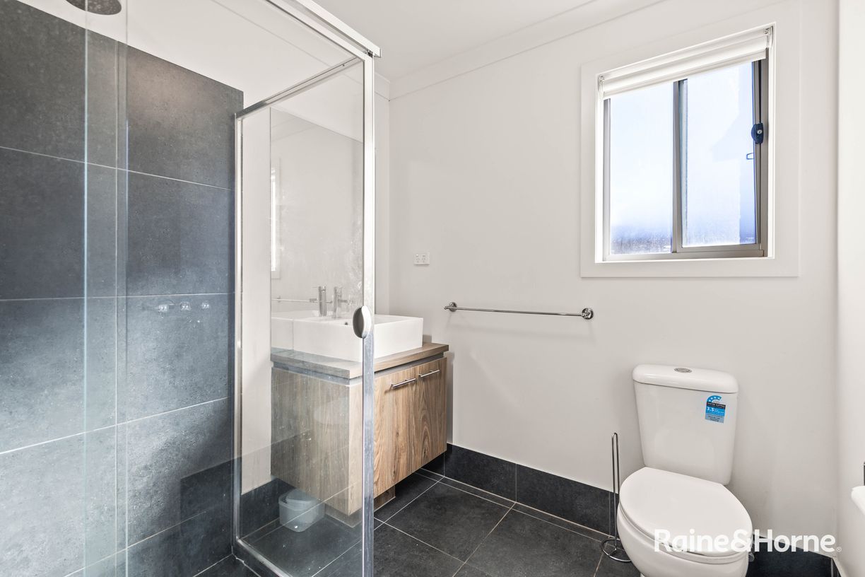 4 Myrta Avenue — photo 10 of 17