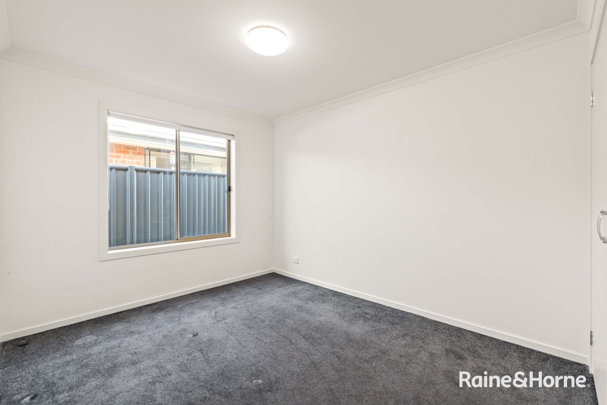 4 Myrta Avenue — photo 12 of 17