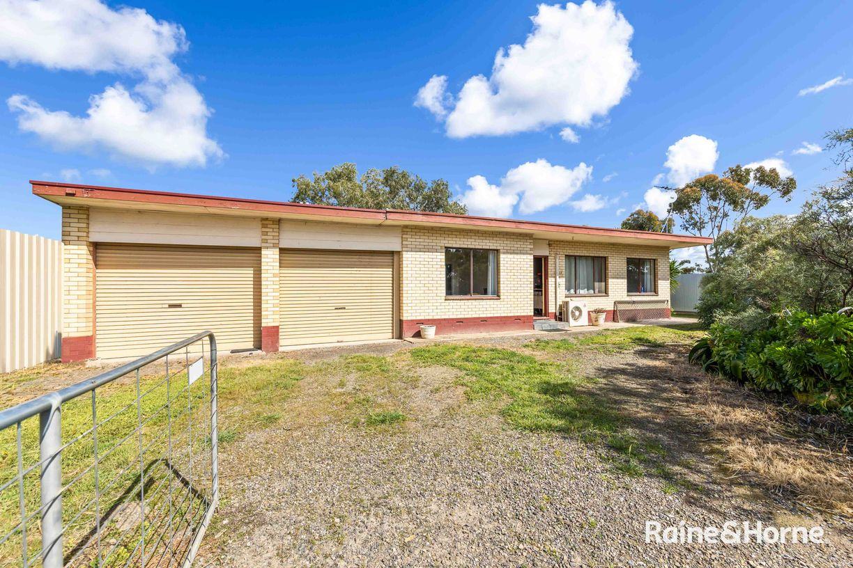 27 Seventh Street — photo from Raine & Horne Gawler RLA 266629