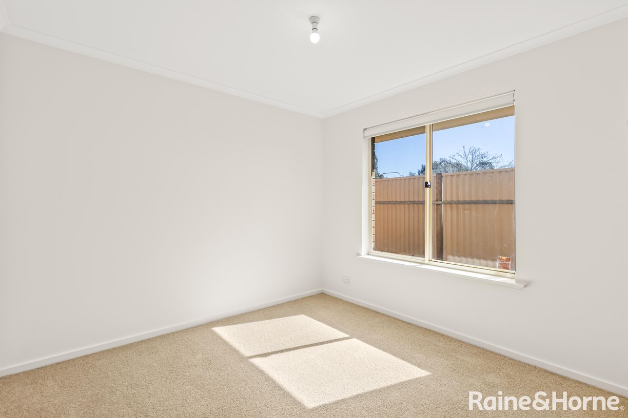 37 Castle Court — photo 9 of 19
