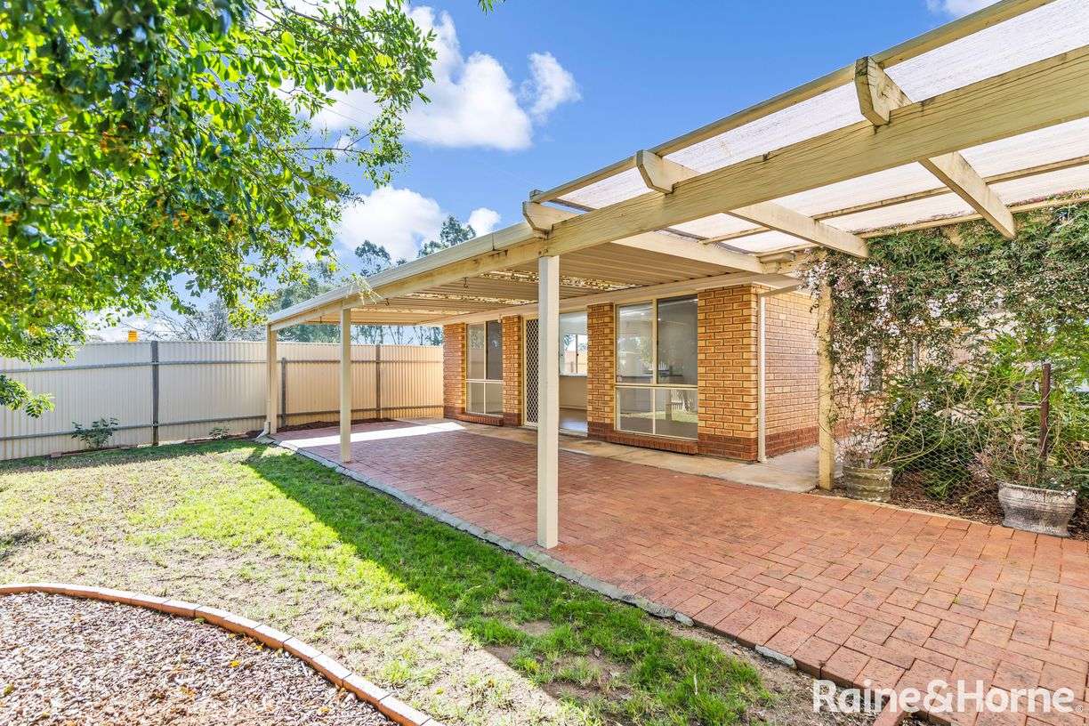 37 Castle Court — photo 13 of 19