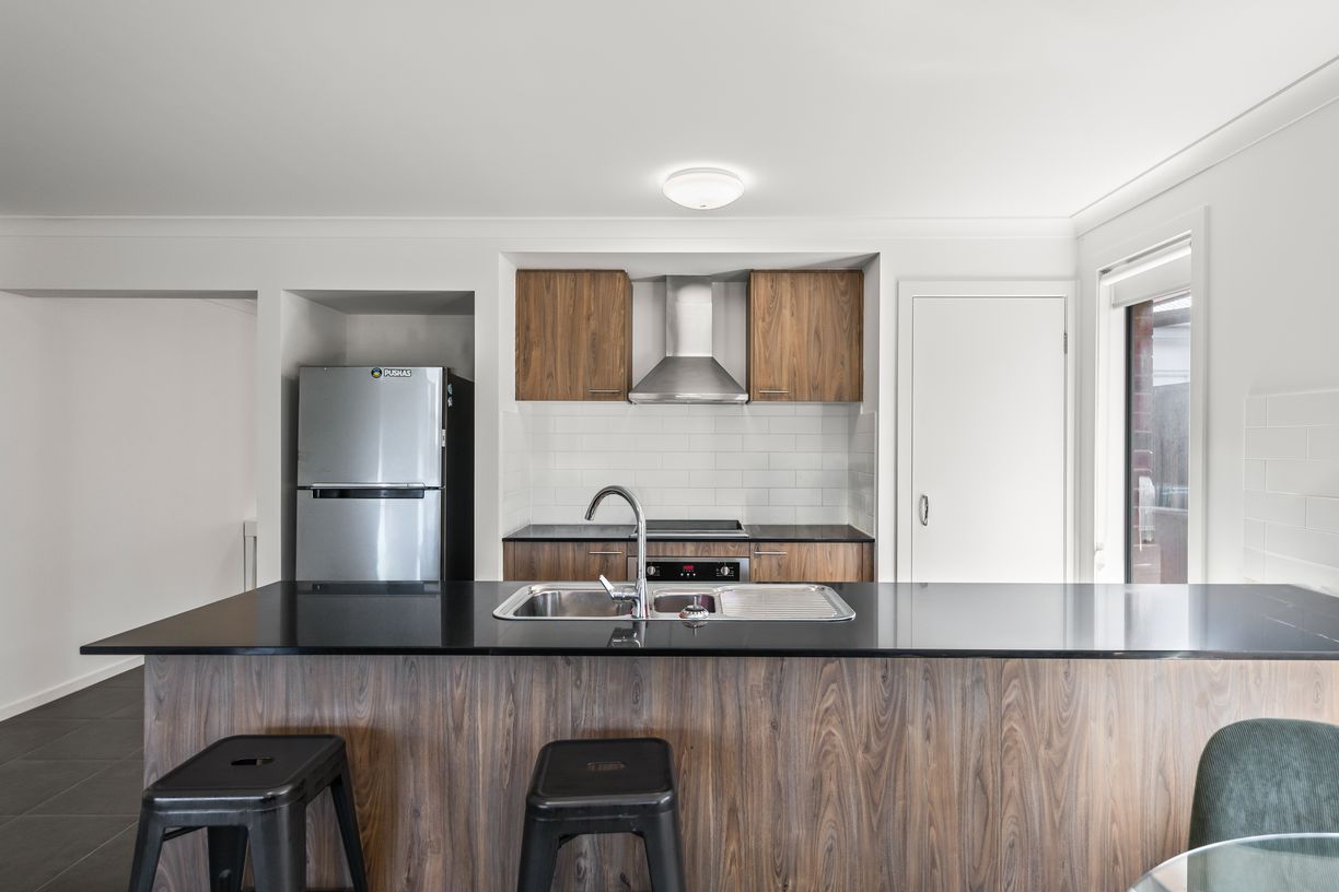 88 Correa Street — photo 5 of 18