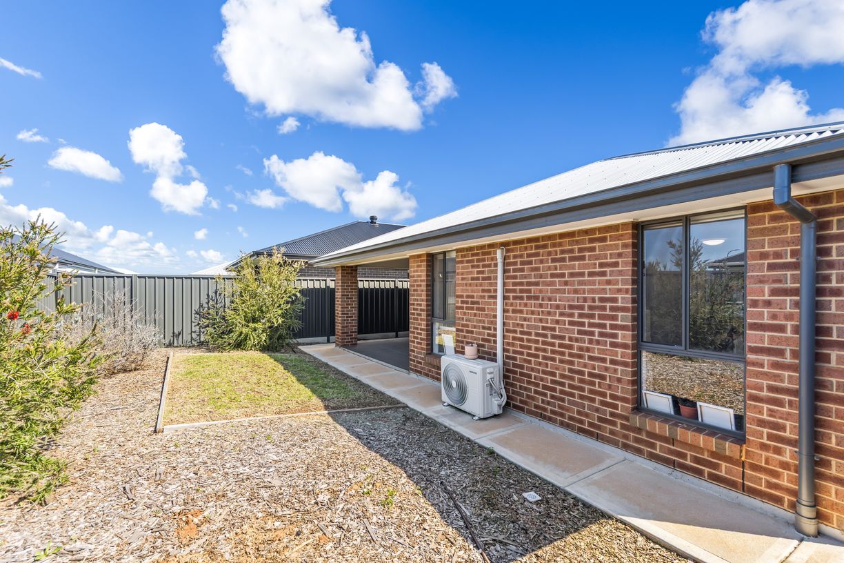 88 Correa Street — photo 15 of 18