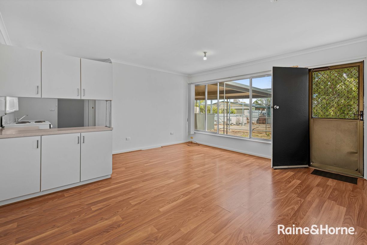 20 Kelly Street — photo 5 of 17
