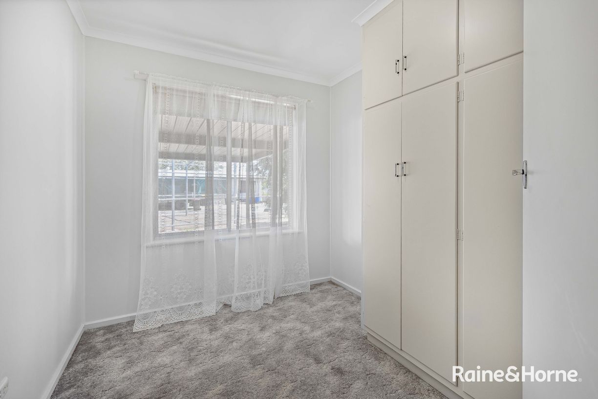 20 Kelly Street — photo 9 of 17