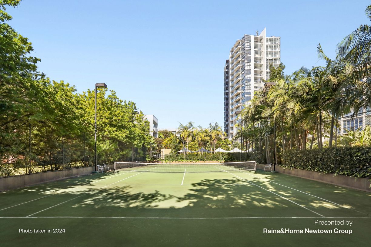 221/221 Sydney Park Road, Erskineville, NSW 2043
