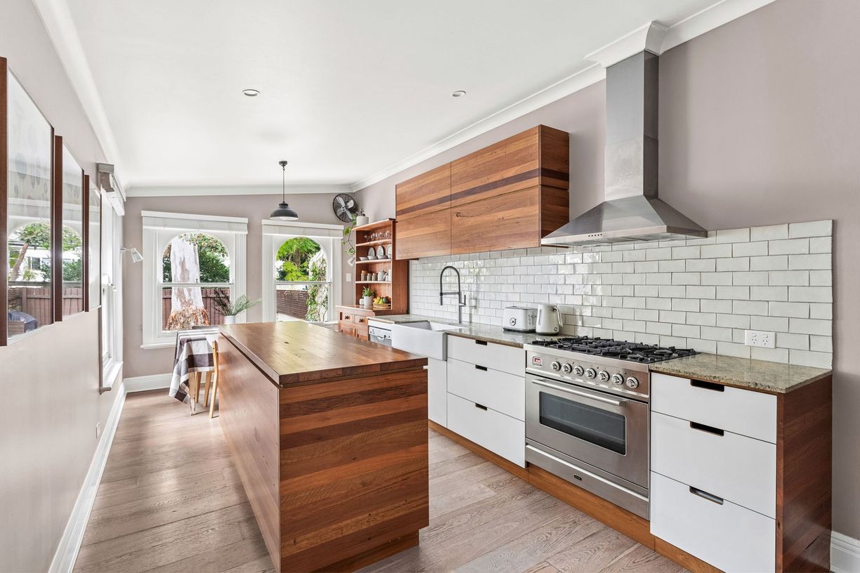 29 Wilson Street — photo 4 of 10