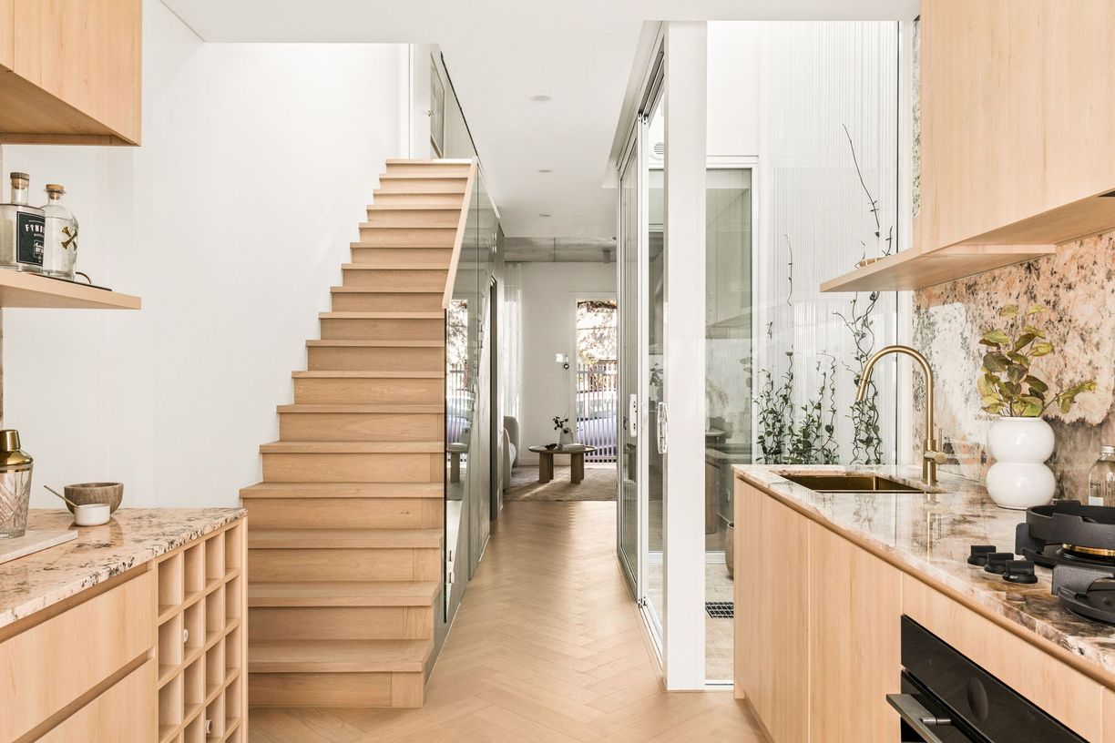 64 Queen Street — photo 3 of 13