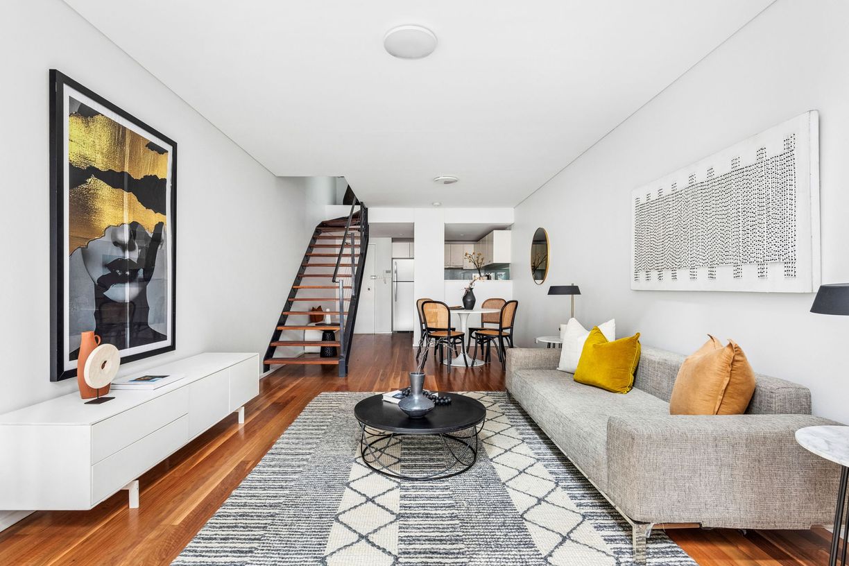 7/137-141 Regent Street — photo 2 of 10