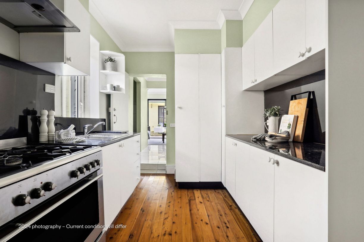 64 Yelverton Street — photo 4 of 10