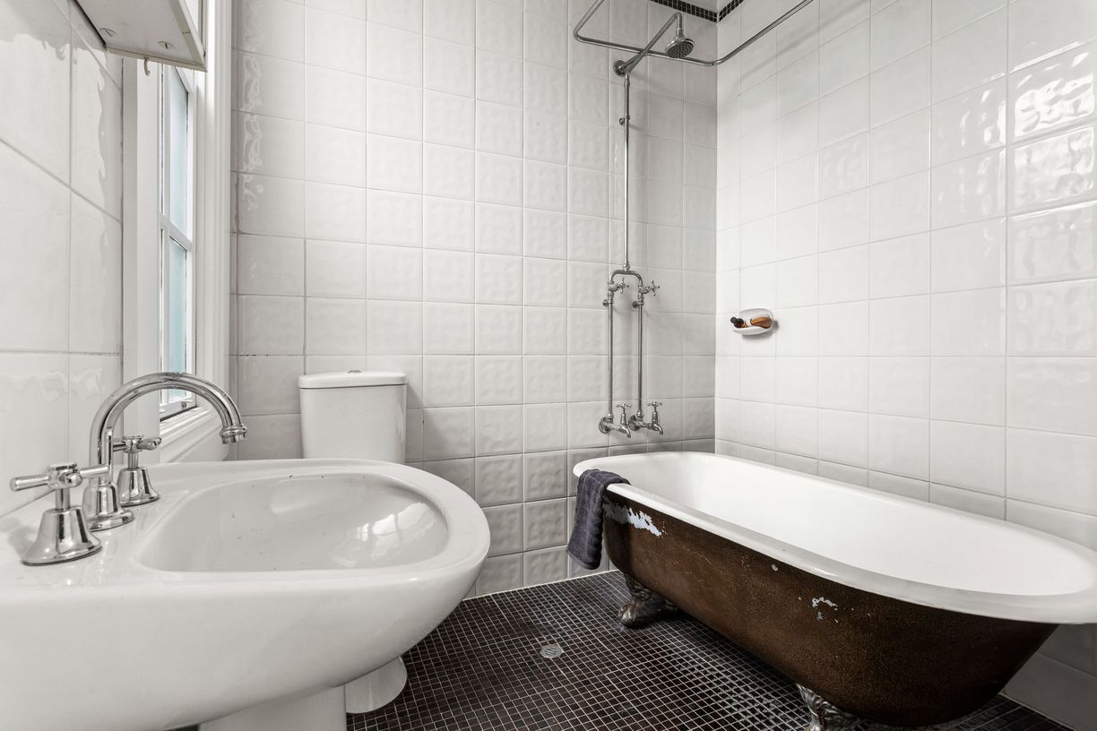 52 Baltic Street — photo 10 of 10