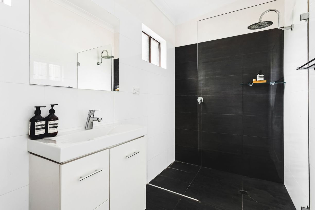 6 Yaralla Street — photo 8 of 10