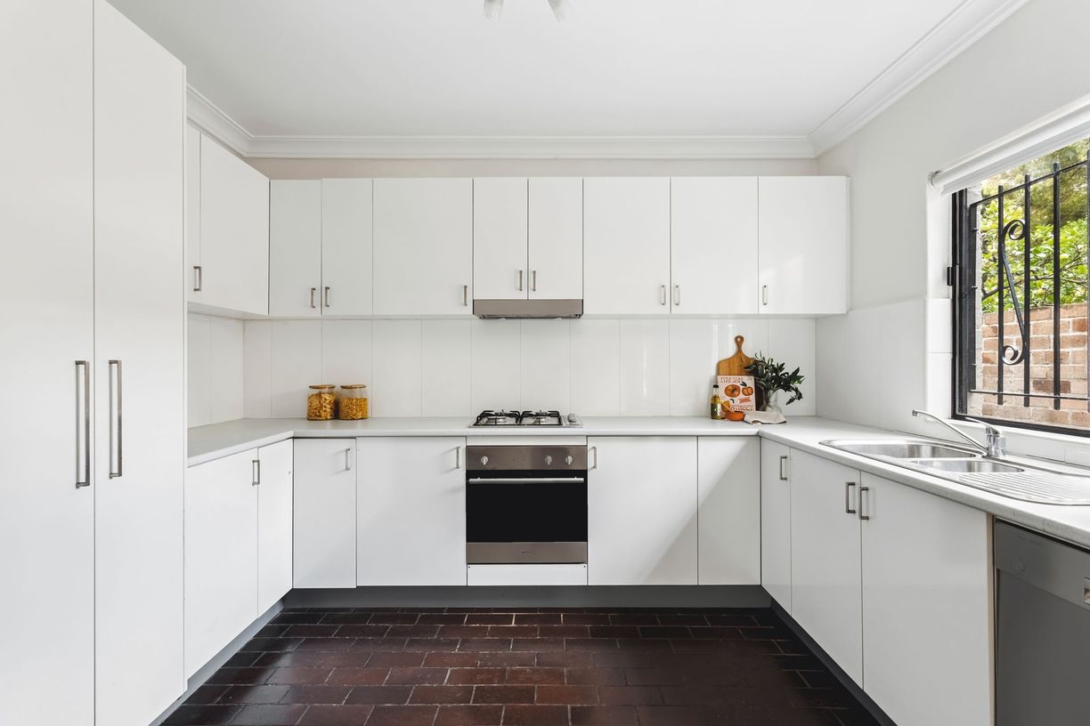 6 Yaralla Street — photo 5 of 10