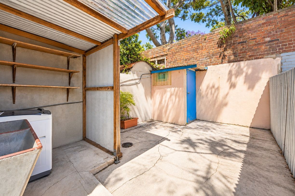 35 Ivy Street — photo 10 of 13