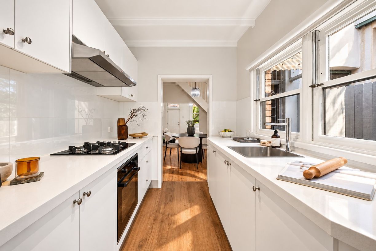 172 Denison Street — photo 5 of 10